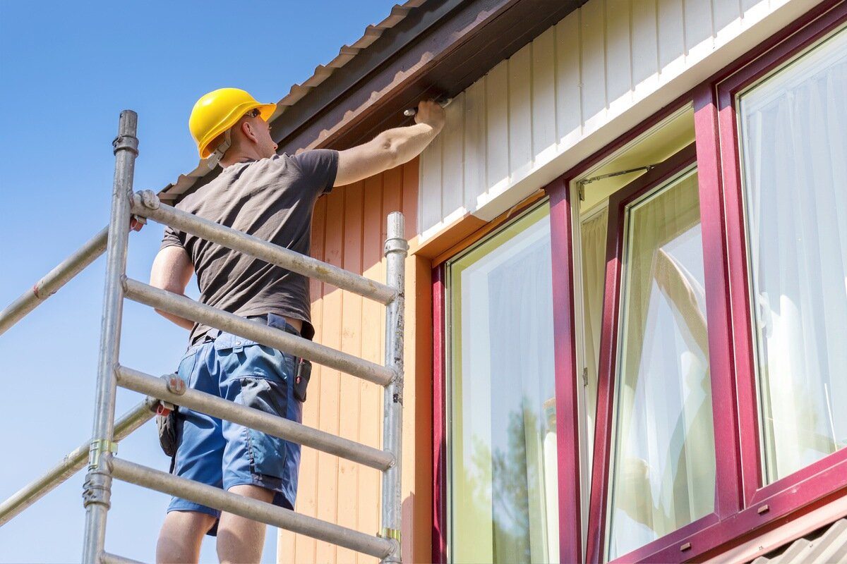 Professional Exterior Painting Tips for a Flawless Finish on Your House